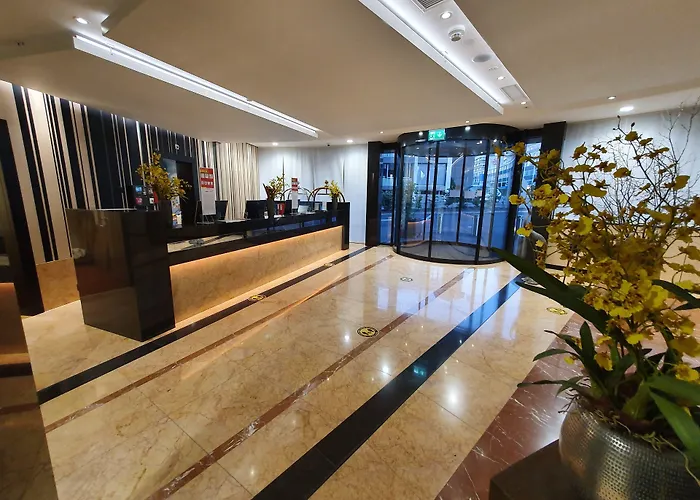 Nash Suites Airport Hotel