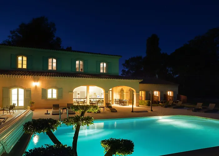 Hotel La Bastide Saint Martin