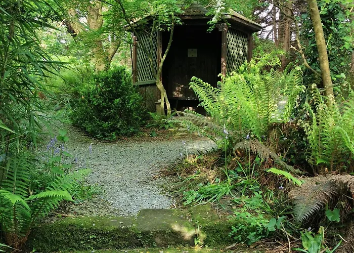 Kilmokea Country Manor & Gardens