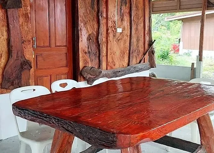 Koh Ngai Seafood