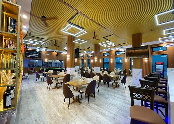 Cave Beach Resort - Boutique Accomodation
