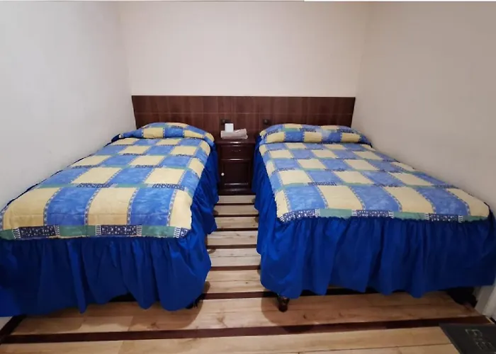 Hostal Puertas Del Sol