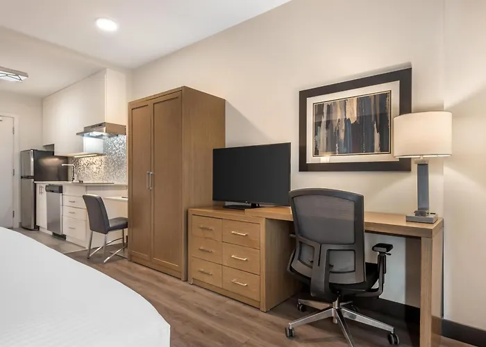 Executive Residency By Best Western Calgary City View North