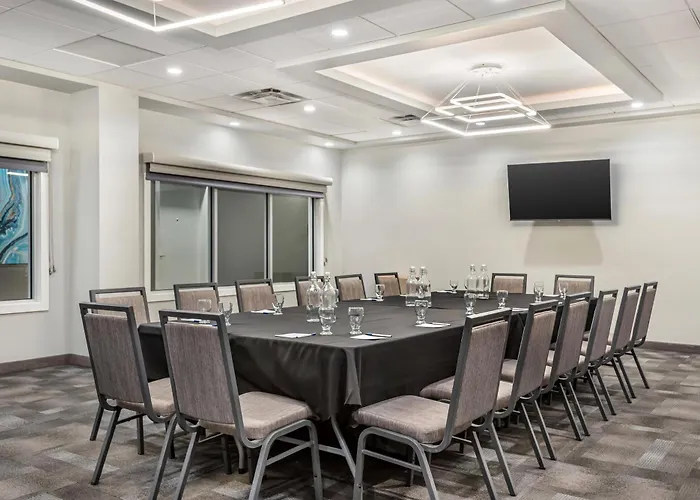 Executive Residency By Best Western Calgary City View North
