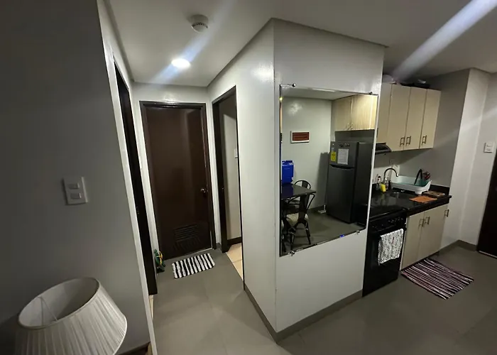 Baguio Central Apartment By Goshenland