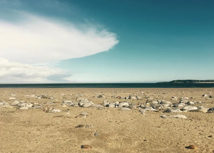 Eight Water'S Edge