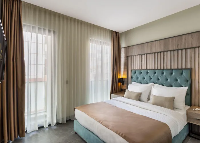 Rodinn Park Hotel