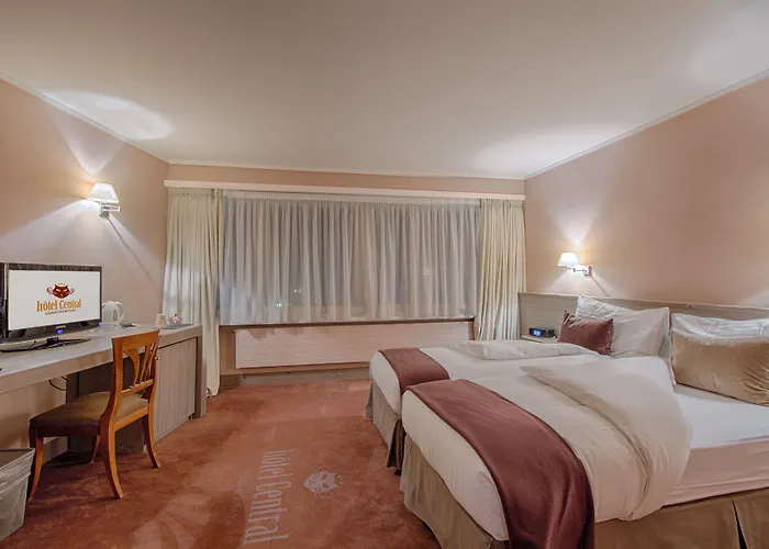 Hotel Central, Spa & Lounge Bar