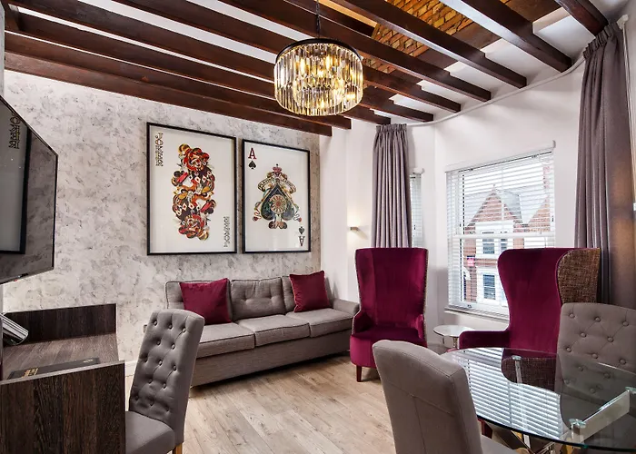 Signature Suites
