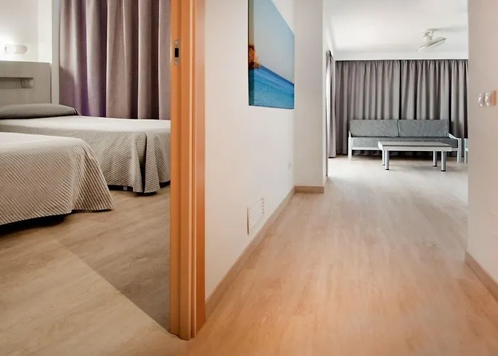 Apartamentos Sol Y Vera