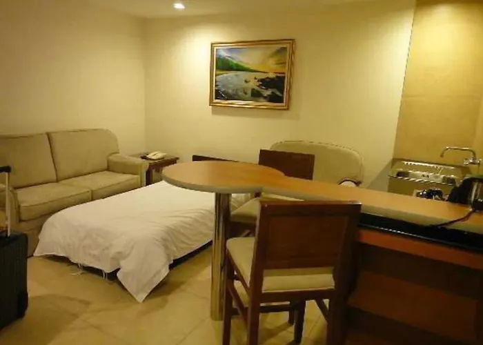 Kiulap Plaza Hotel
