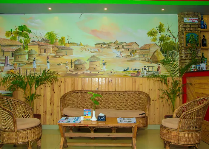 Hotel Happy Home