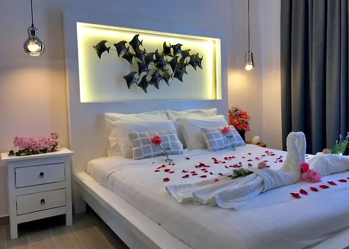 Bruskos Hotel & Suites