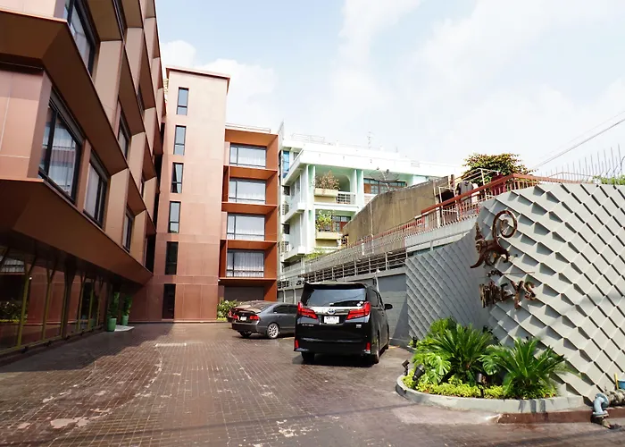 4 Monkeys Hotel