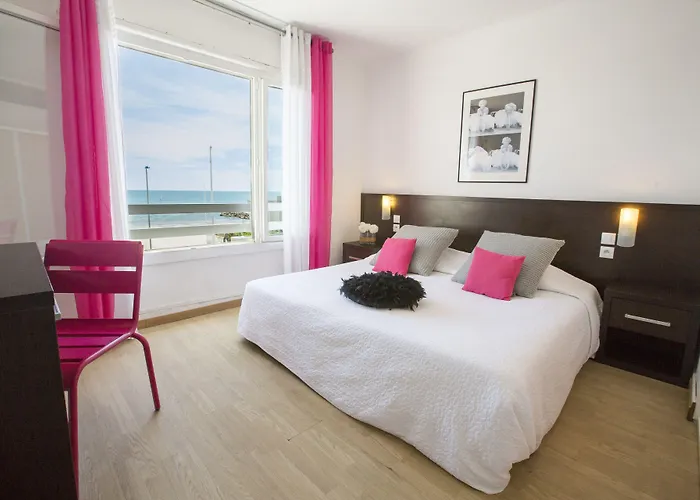 Le Grand Large Bord De Mer Hotel & Appartements