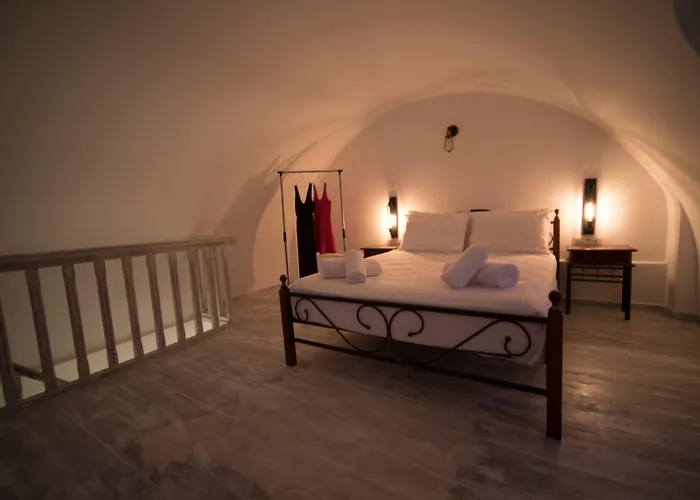 Villa Galaxy Santorini Fira 