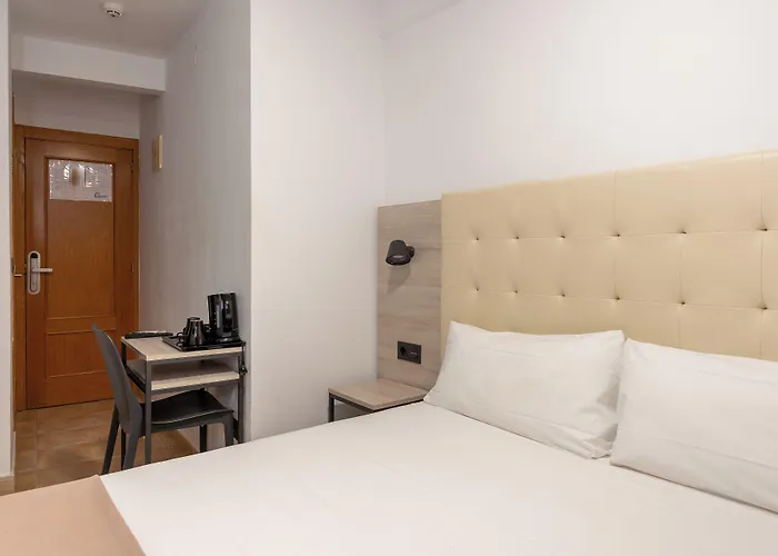 Hotel Queens - Adults Only