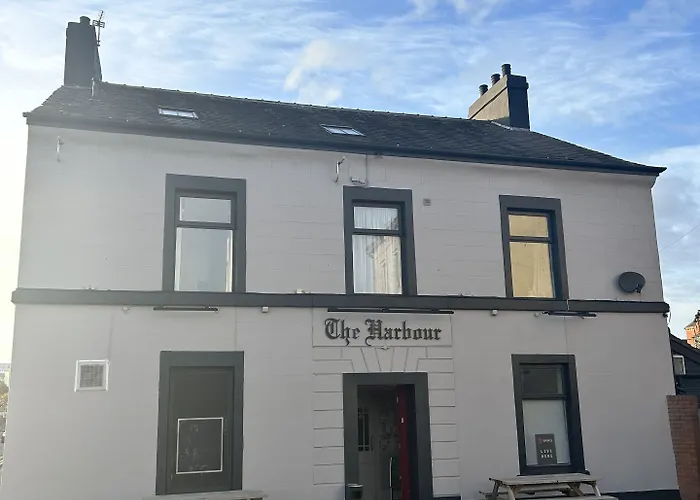The Harbour Inn