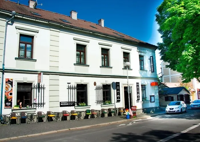 Hotel Museum Of Bricks