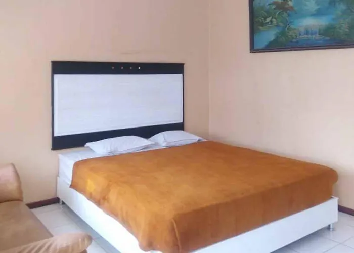 Reddoorz At Hotel Kencana Tasikmalaya