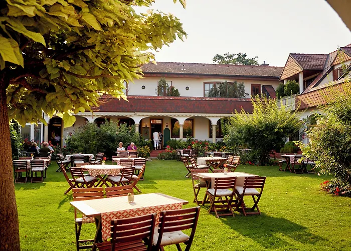 Hotel Weingut Rosenhof