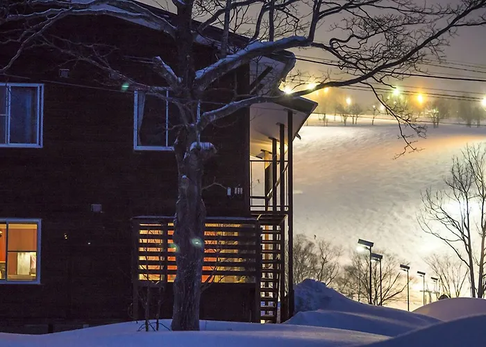 Annupuri Mountain View Lodge