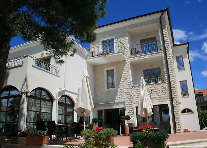 Hotel Nikola