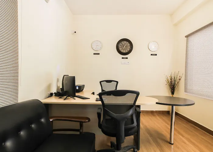 Itsy Hotels Riyas Grand