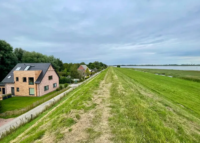 Deichkoje12 Deck 1 Eg Direkt Am Eiderdeich Nur 7 Km Bis Zur Nordsee Und 20 Min Bis Sankt Peter Ording