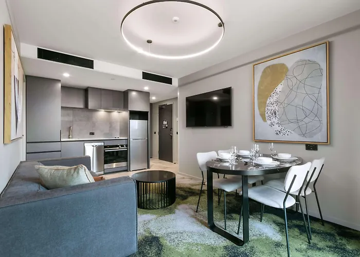 Melbourne City Apartment Hotel
