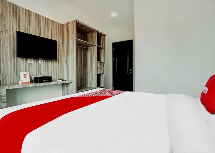 Oyo Capital O 90164 La'Rissa Residence