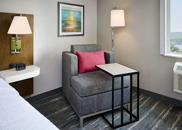 Hampton Inn By Hilton Hamilton