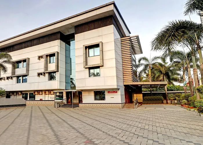 Treebo Symphony Hotels And Resorts Angamally