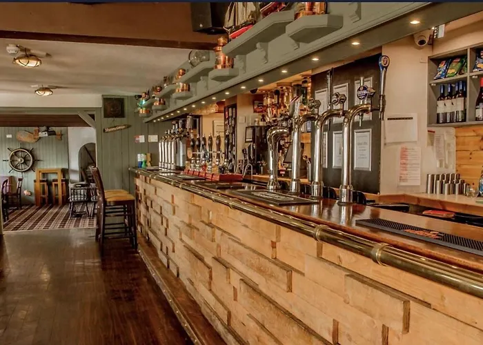 The Commodore Inn