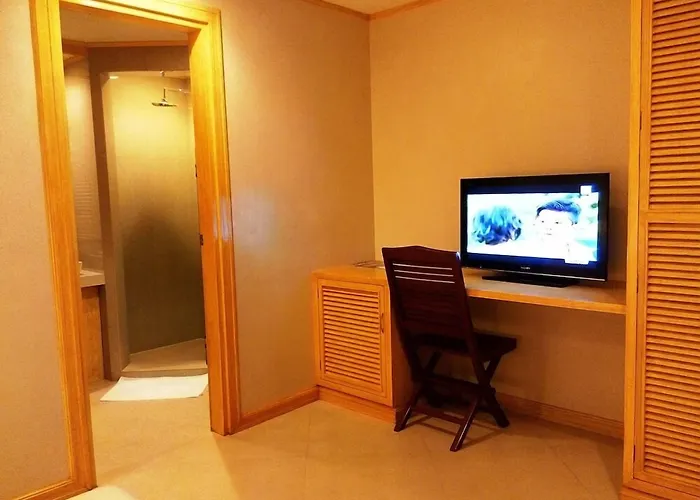Shore Time Hotel Boracay