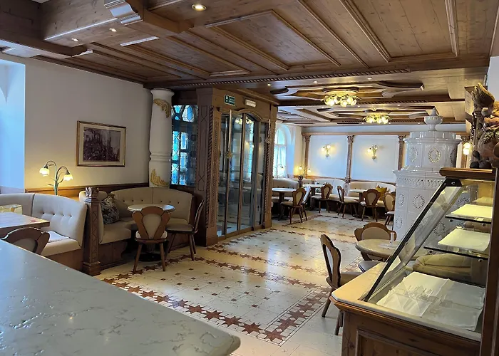 Kaiserkrone Charming Retreat