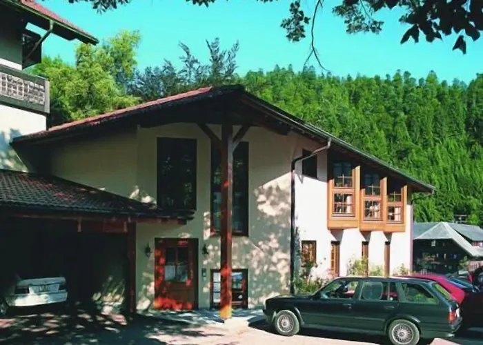 Hostel Zum Loewen