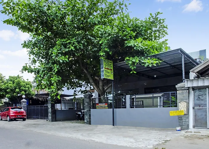 Oyo 90863 Omah Kost Syariah