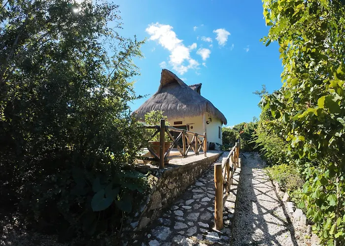 Hotel Aldea Maya