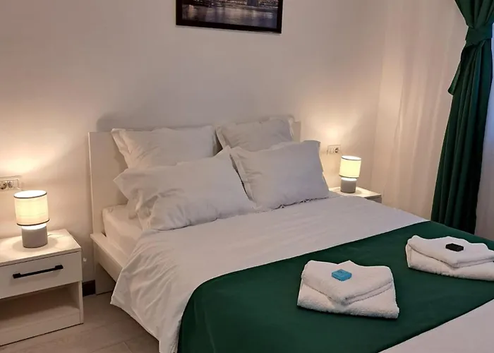 Mia Apartments