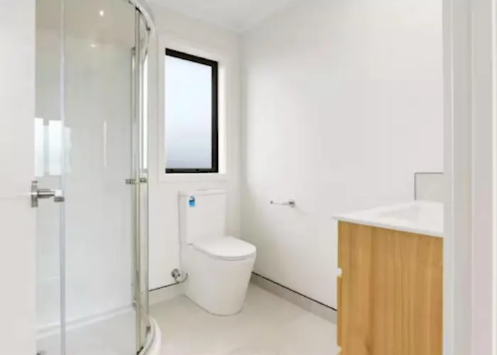 Two Bedrooms With Two Bathrooms