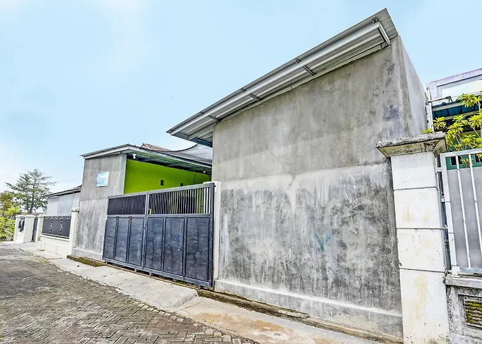 Hotel O Gang Songo Syariah Homestaynearwisata Osing