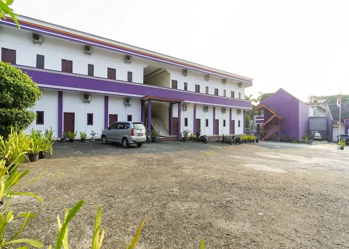 Super Oyo 3978 Hotel Danau Indah