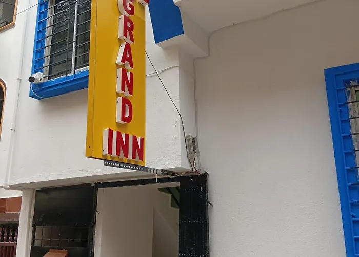 Goroomgo The Grand Inn Ruby Kolkata