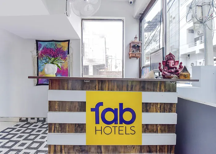 Fabhotel The Bird House
