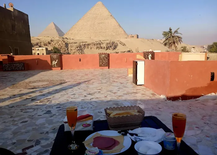 Energy Of Pyramid Hotel