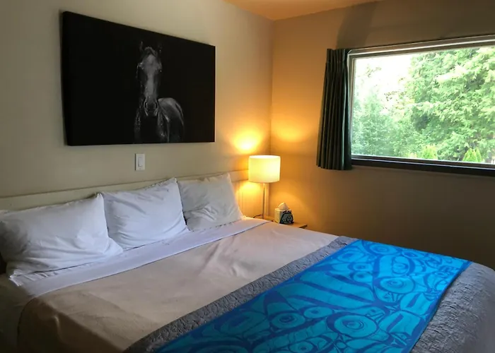 The Hitching Post Motel