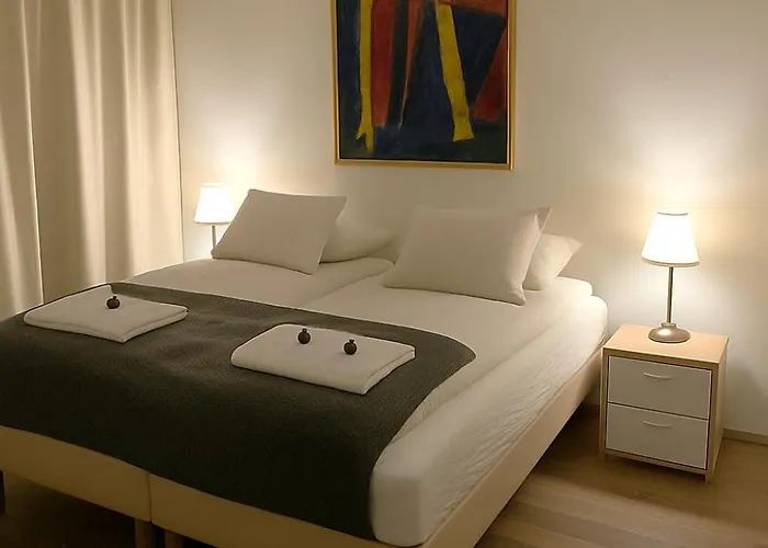 T10 Self Check-In Hotel