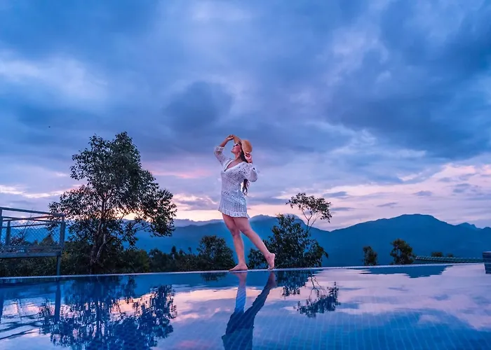 Gardenia Pool Resort Kanthalloor By Voye Homes Mountain View Stay Near Bhramaram View Point
