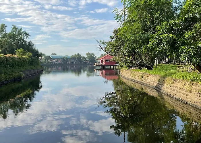 Rivercoves Resorts